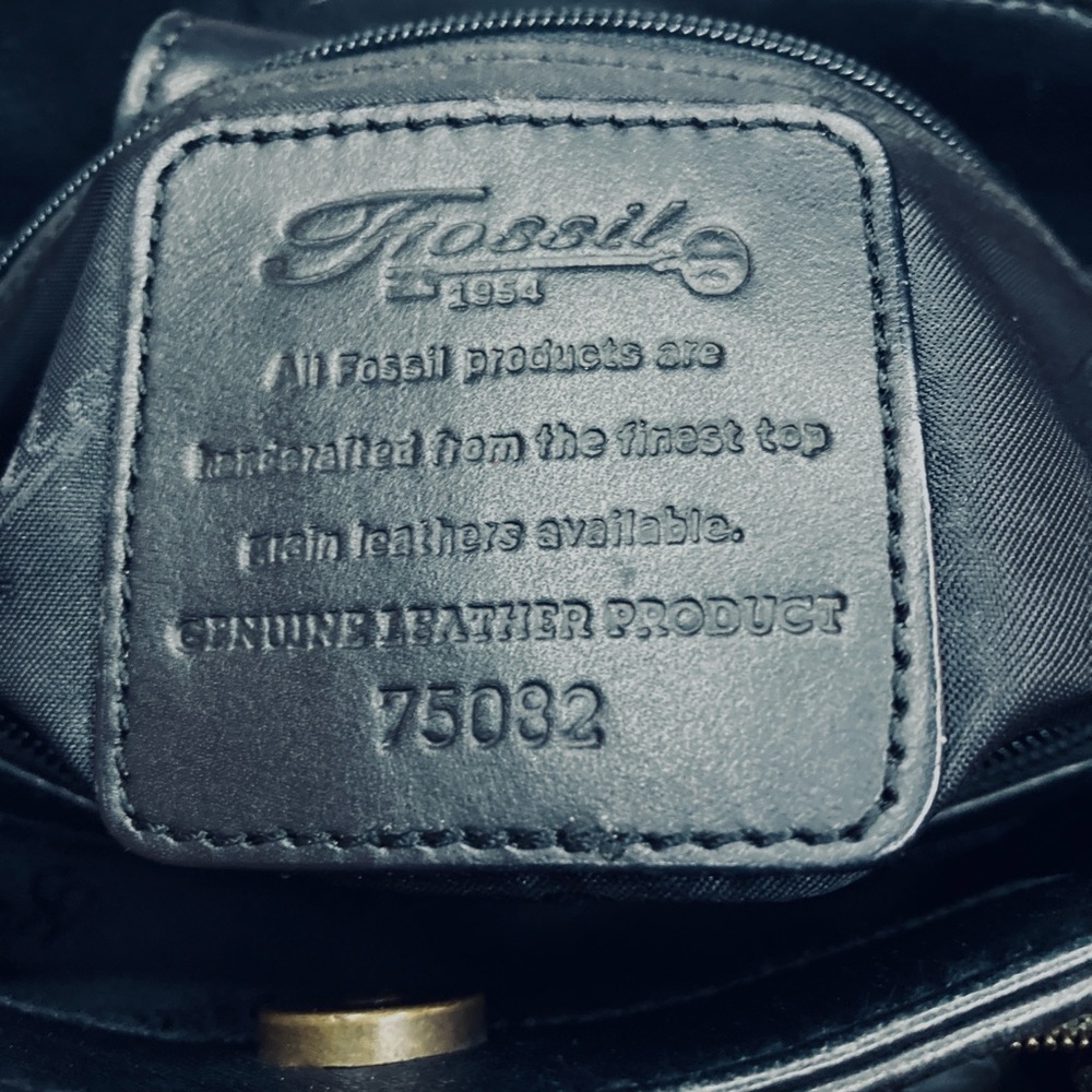 Fossil Black Leather Satchel with Structured Design - Picture 9 of 16